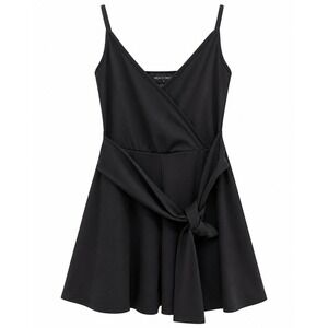 (NWOT) HIGH STREET Black V-Neck Tie Waist Sleeveless Romper Small